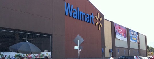 Walmart is one of Tempat yang Disukai Jose antonio.