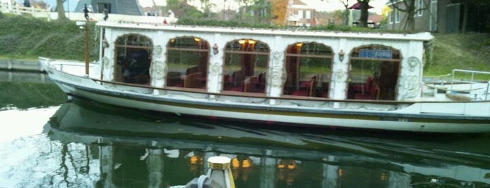 Canal cruiser boarding gate is one of ハウステンボス HUIS TEN BOSCH.