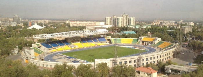 Центральный стадион Алматы / Almaty Central Stadium is one of 💥Marinitaさんのお気に入りスポット.