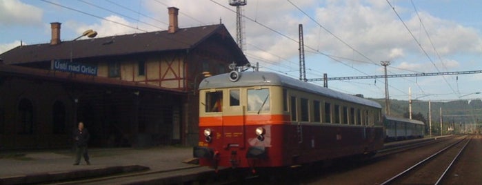 Železniční stanice Ústí nad Orlicí is one of Železniční stanice ČR (T-U).