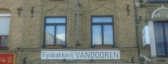 Fijnbakkerij Vandooren is one of Charlotte : понравившиеся места.