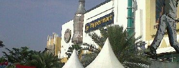 Metropolis Town Square is one of Malls in Jabodetabek.