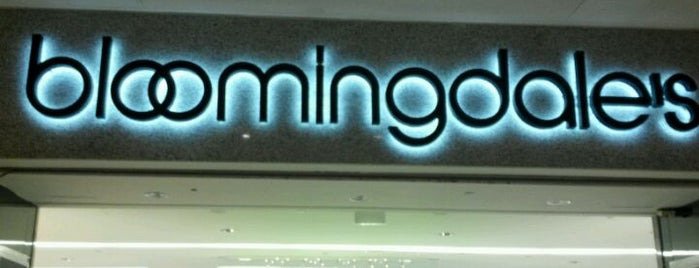 Bloomingdale's is one of Jingyuanさんのお気に入りスポット.