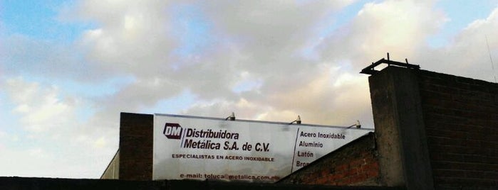 distribuidora metalica is one of Locais curtidos por Pedro.