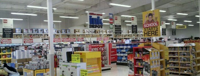 Office Depot is one of Dan’s Liked Places.