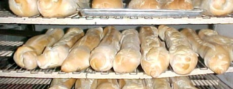 Las Piñas Bakery is one of San Lorenzo.