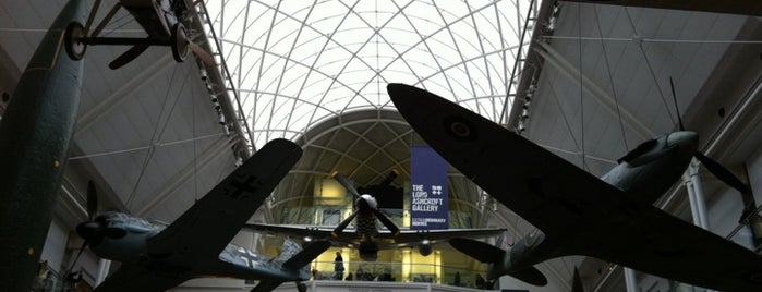 İmparatorluk Savaş Müzesi is one of London Art Galleries.