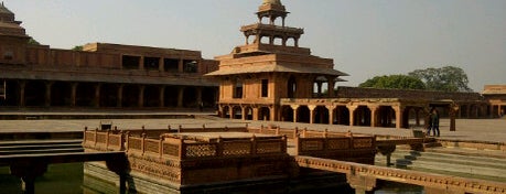 Fatehpur Sikri is one of To-see in India.