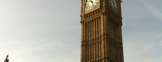 Elizabeth Tower (Big Ben) is one of My United Kingdom Trip'09.