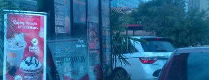 McDonald's is one of Posti che sono piaciuti a Samah.