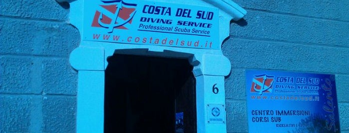 Costa del sud diving is one of ITALY BEACHES.