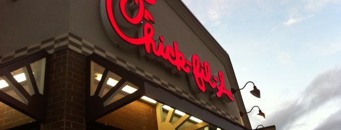 Chick-Fil-A is one of สถานที่ที่ Eric ถูกใจ.