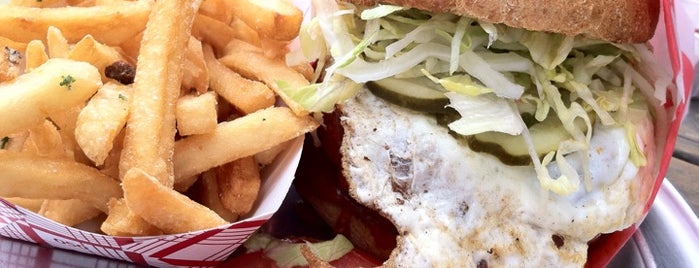 Burger Me is one of "Diners, Drive-Ins & Dives" (Part 1, AL - KS).