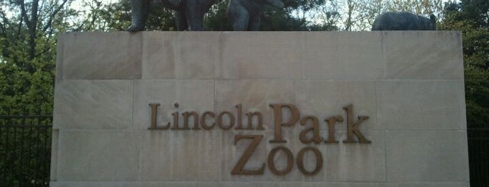 Lincoln Park Zoo is one of Must Visit: Chicago.