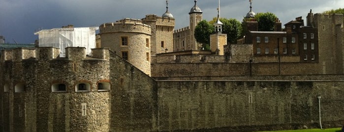 Tower of London is one of Places to Visit in London.