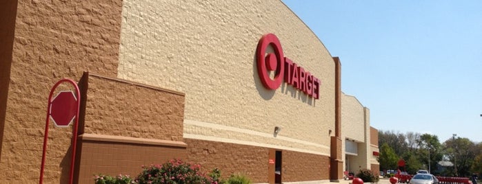 Target is one of Orte, die Laura gefallen.