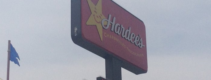 Hardee's is one of DaByrdman33さんのお気に入りスポット.
