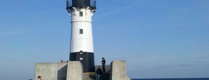 Canal Park Lighthouse is one of สถานที่ที่ Teagan ถูกใจ.