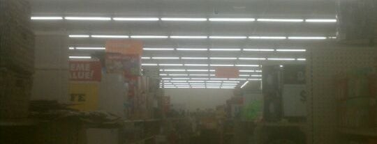 Big Lots is one of Debra’s Liked Places.