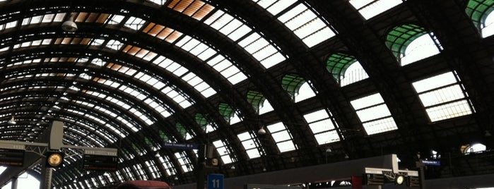 Milano Centrale Railway Station is one of MilanoX.