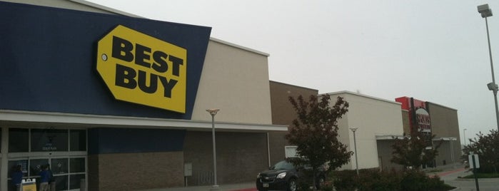 Best Buy is one of A local’s guide: 48 hours in La Vista, Nebraska.