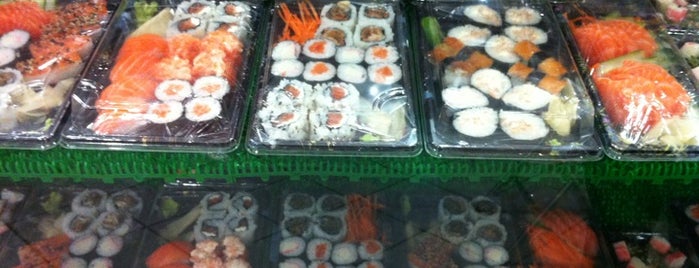 Sushi Pronto is one of Campinas Comer Oriental.