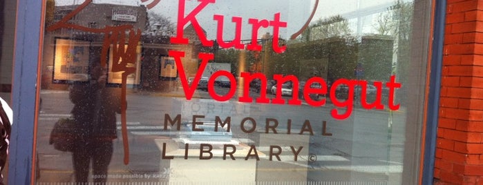 Kurt Vonnegut Memorial Library is one of Indy Museums.