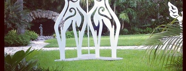 Ann Norton Sculpture Garden is one of jupes.