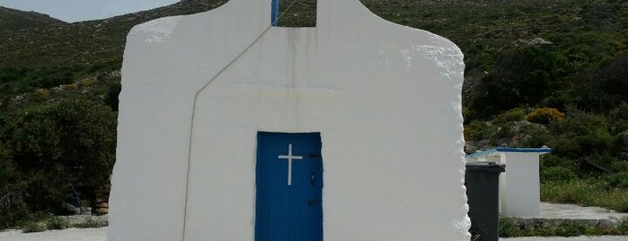 Chapel on top of Milopota is one of Tempat yang Disukai Dr.Gökhan.