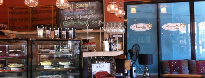 Magnolia Cafe is one of Tempat yang Disukai 💥Marinita.