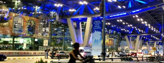 Aéroport Suvarnabhumi (BKK) is one of ท่องเที่ยวทั่วโลก.