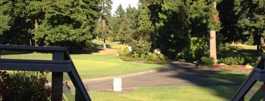 Fairwood Golf & Country Club is one of Vanessa's Saved Places.