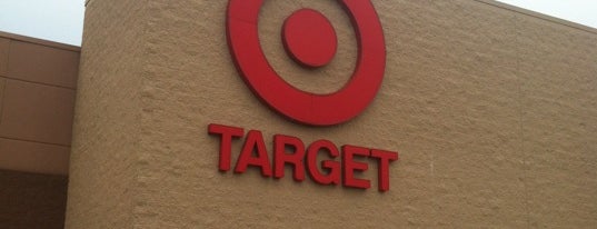 Target is one of Lugares favoritos de Aaron.