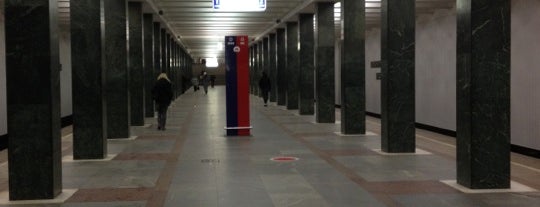 metro Preobrazhenskaya Ploshchad is one of Метро Москвы (Moscow Metro).