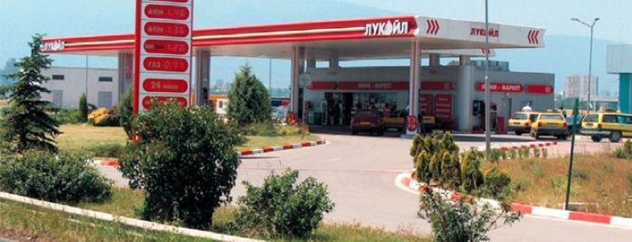 Лукойл (Lukoil) is one of Метанстанции в България.