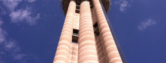 Reunion Tower is one of Olly Checks In.