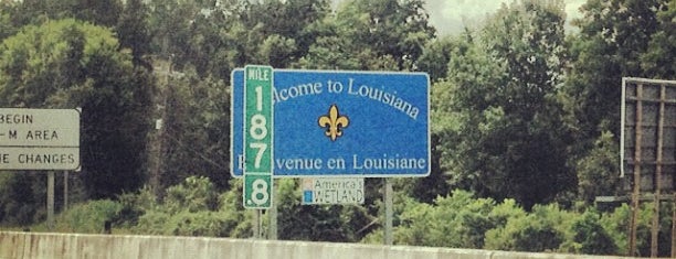 Mississippi / Louisiana State Line is one of Brandi'nin Beğendiği Mekanlar.