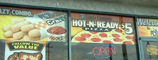 Little Caesars Pizza is one of Jose’s Liked Places.