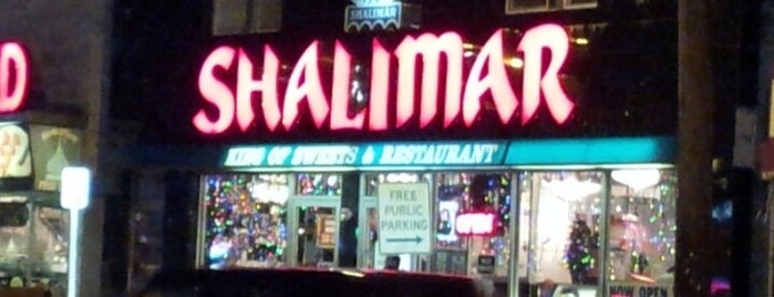 Shalimar Restaurant is one of Lugares guardados de Lizzie.