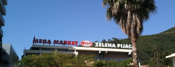 Mega Market 1 is one of สถานที่ที่ A ถูกใจ.