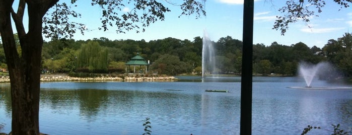 Lake Ella is one of Must do in Tally.