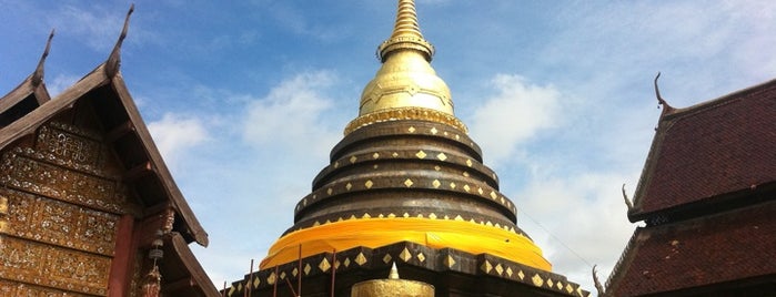 Wat Prathat Lampang Luang is one of 7-Day Bangkok - Northern Thailand.