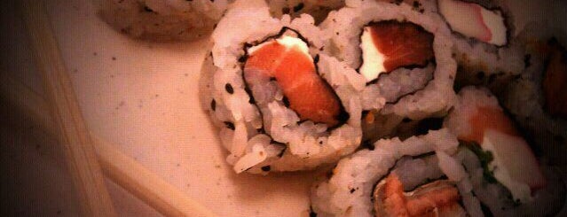 Uramaki Sushibar is one of Melhores sushis.