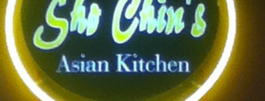 Sho Chin's Asian Kitchen is one of Locais salvos de Layla.