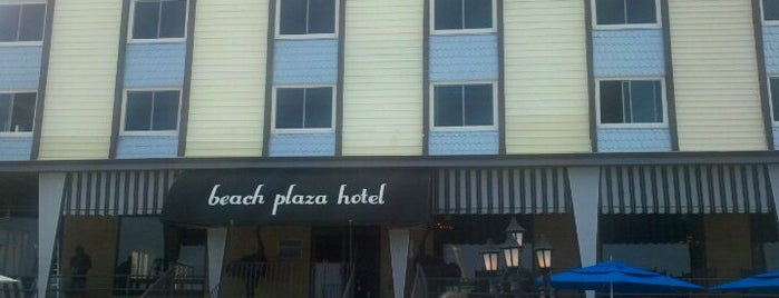 Beach Plaza Hotel is one of สถานที่ที่ ed ถูกใจ.