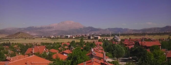 Mehmet Tönge is one of Orte, die Onur gefallen.