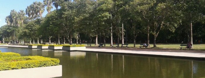 Farroupilhapark (Redenção) is one of Porto Alegre.