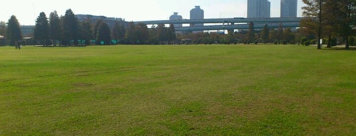 辰巳の森海浜公園 is one of Parks & Gardens in Tokyo / 東京の公園・庭園.