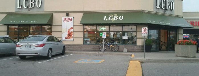 LCBO is one of Lugares favoritos de Garth.
