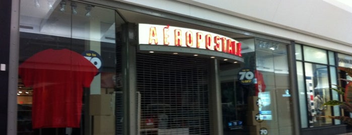 Aéropostale is one of Stores w/specials.
